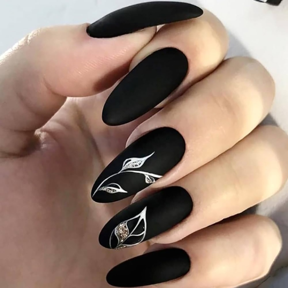 almond black nail designs Bulan 5 Fall Long Press on Nails Oval Fake Nails Almond Black Full Cover French  Tips Acrylic Nails with White Leaf and Gold Glitter Stick on Nails Designs
